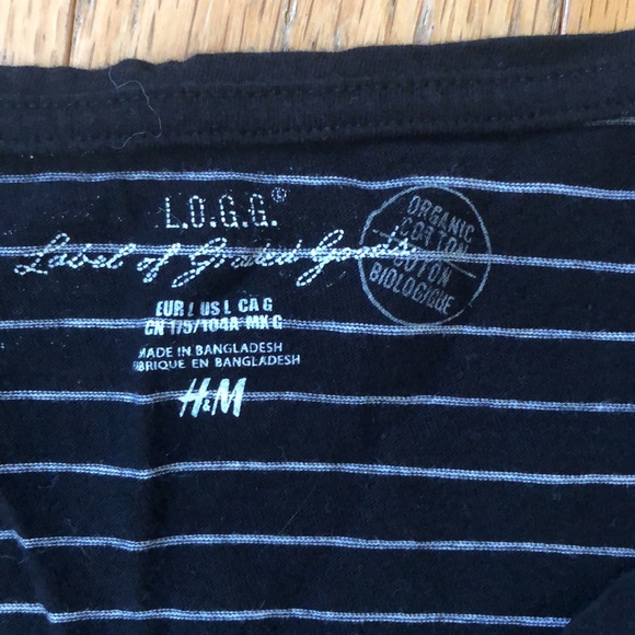 H&M Organic Long Sleeve Striped Scoop Neck Henley w/ Buttons - Black and White - Picture 3 of 12